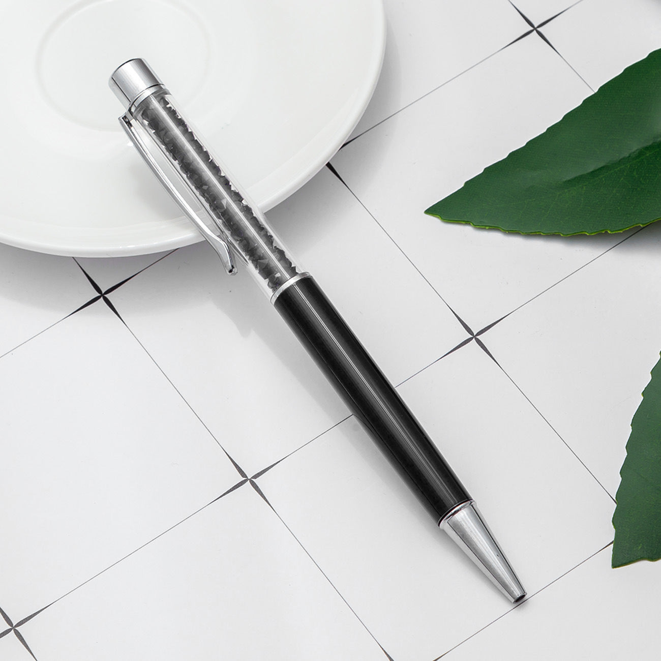 Whoelsale Pens Crystal Pens Broken Diamonds Fashionable Metal Office Pens